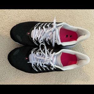 Nike Women’s Vomero Zoom running shoes size 10